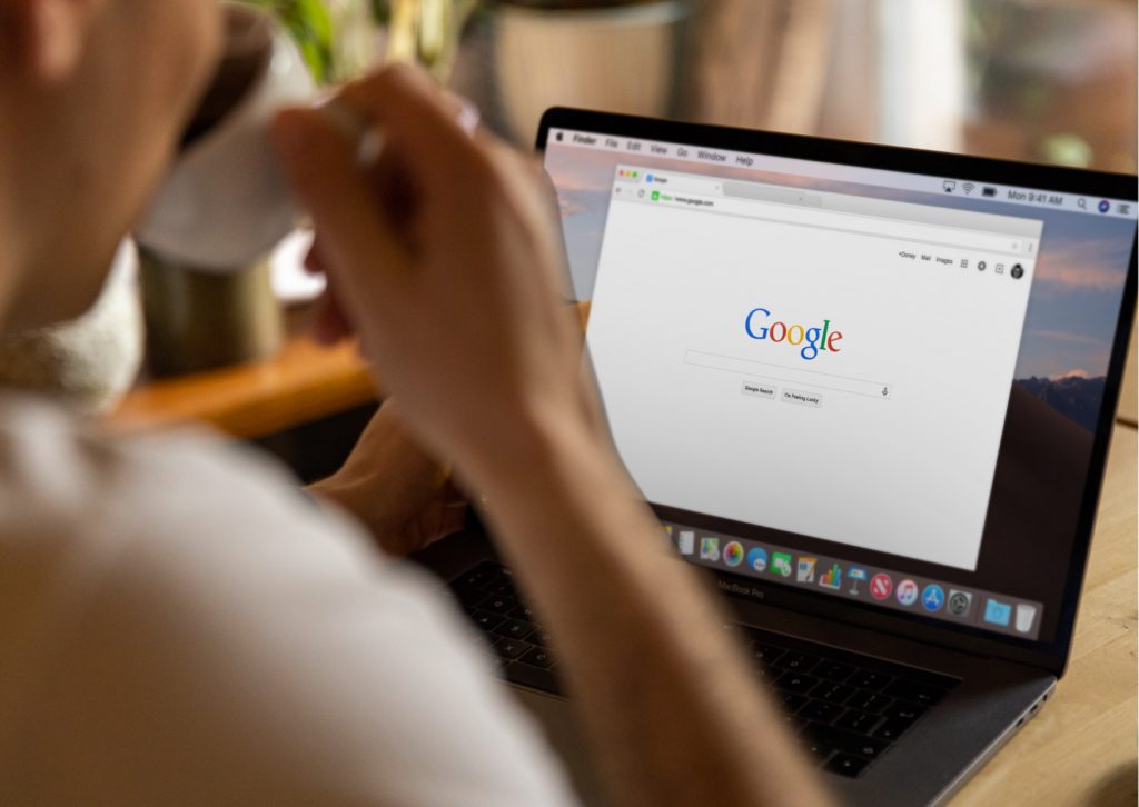 Person searching on google